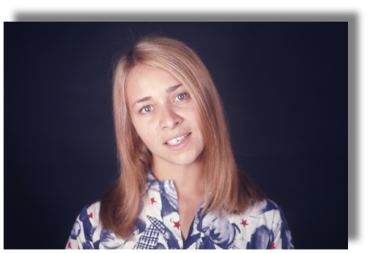 Colleen Hewett 003